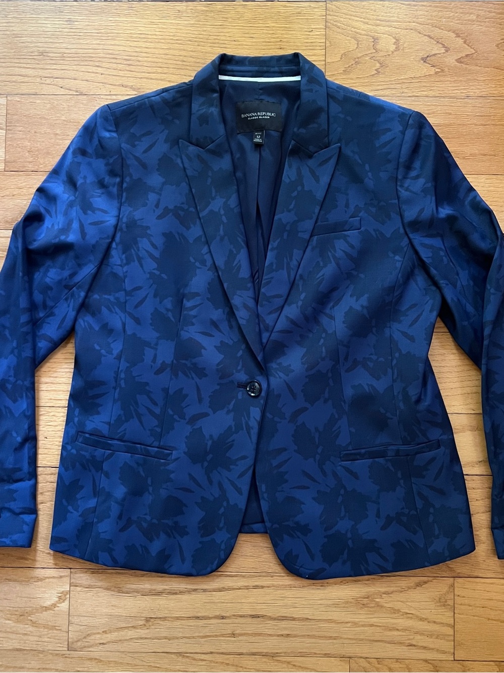 Banana Republic Dark Navy Floral Tropical Blazer